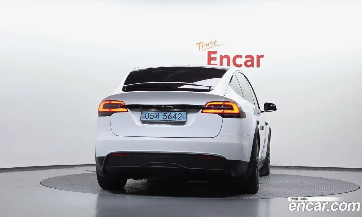 Tesla Model X 2023 0.3 автомат (гидро), фото 4 Tesla Model X 2023 0.3 автомат (гидро), фото 4