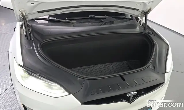 Tesla Model X 2023 0.3 автомат (гидро), миниатюра 6 Tesla Model X 2023 0.3 автомат (гидро), миниатюра 6