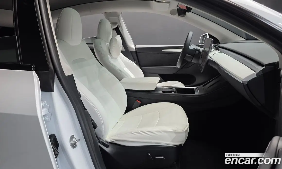 Tesla Model Y 2024 0.2 автомат (гидро), фото 16 Tesla Model Y 2024 0.2 автомат (гидро), фото 16
