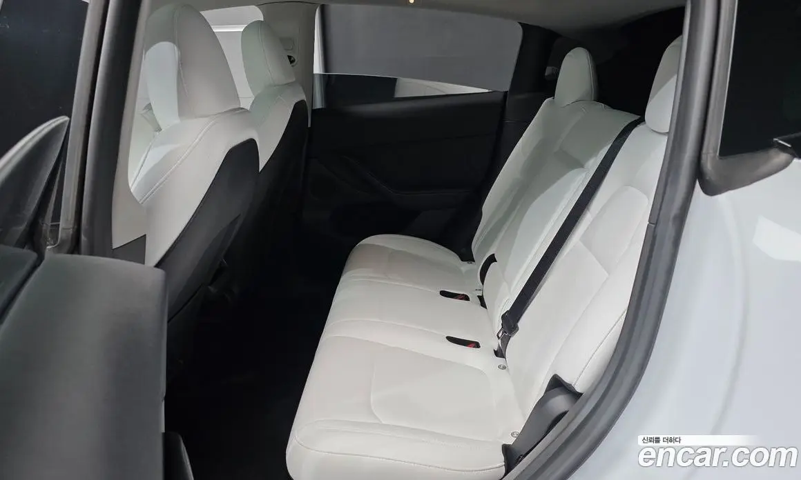 Tesla Model Y 2024 0.2 автомат (гидро), фото 18 Tesla Model Y 2024 0.2 автомат (гидро), фото 18