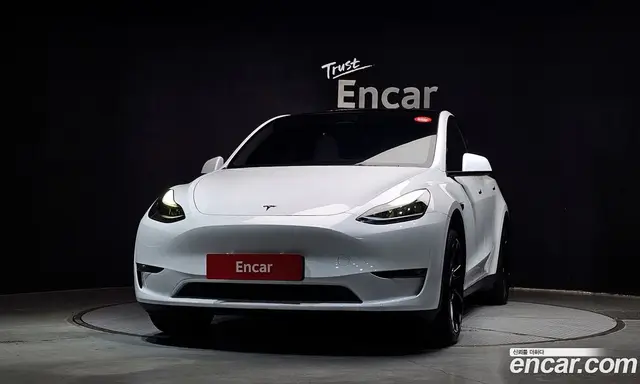 Tesla Model Y 2024 0.2 автомат (гидро), миниатюра 3 Tesla Model Y 2024 0.2 автомат (гидро), миниатюра 3