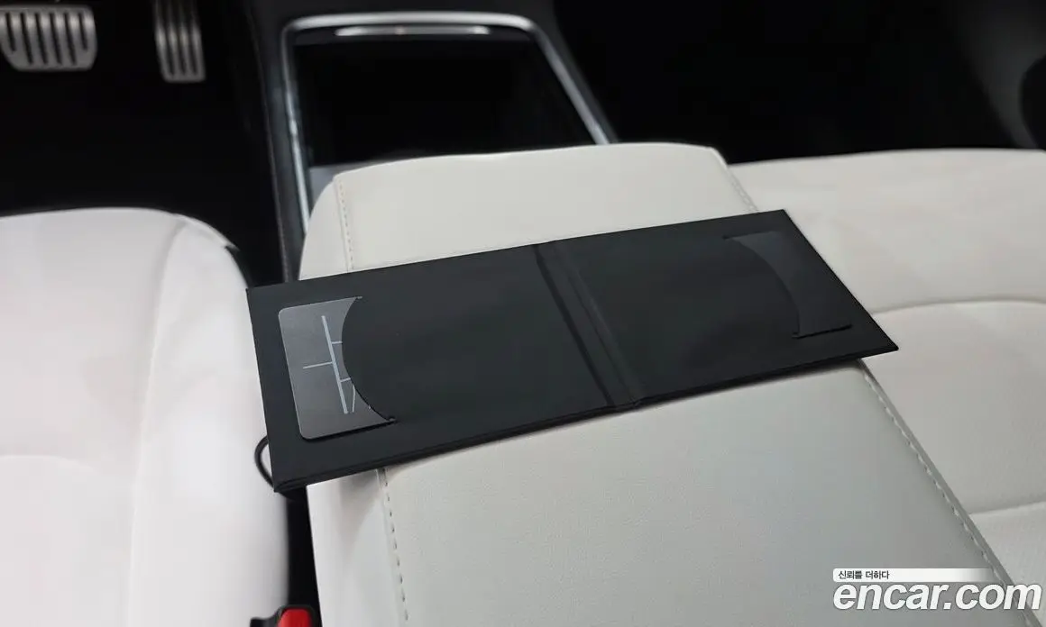 Tesla Model Y 2024 0.2 автомат (гидро), фото 26 Tesla Model Y 2024 0.2 автомат (гидро), фото 26