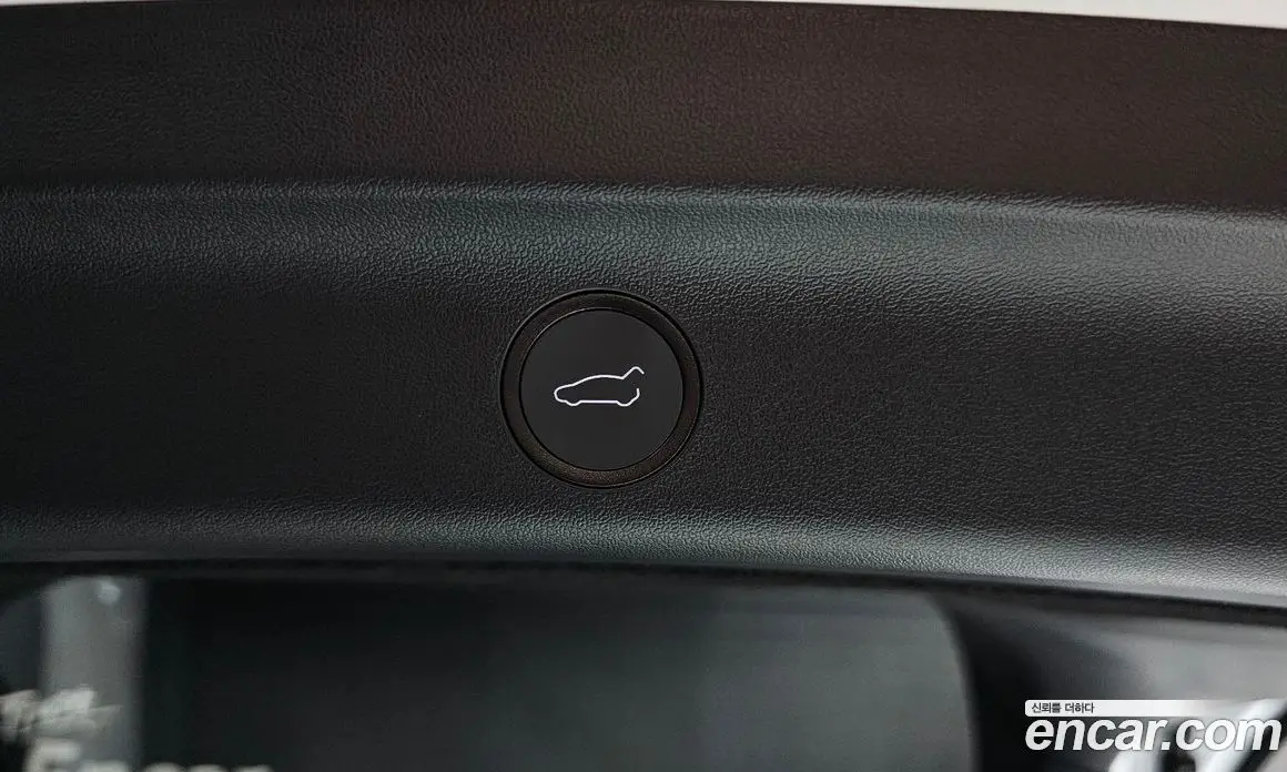Tesla Model Y 2024 0.2 автомат (гидро), фото 30 Tesla Model Y 2024 0.2 автомат (гидро), фото 30