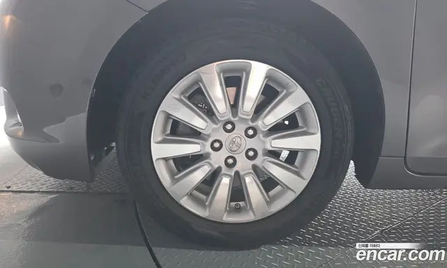 Toyota Sienna 2016 3.5 автомат (гидро), миниатюра 5 Toyota Sienna 2016 3.5 автомат (гидро), миниатюра 5