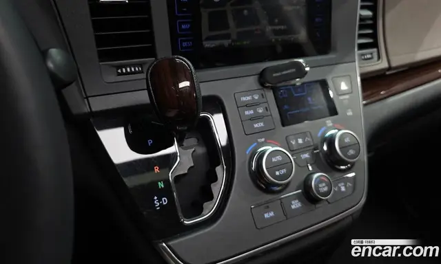Toyota Sienna 2016 3.5 автомат (гидро), миниатюра 9 Toyota Sienna 2016 3.5 автомат (гидро), миниатюра 9