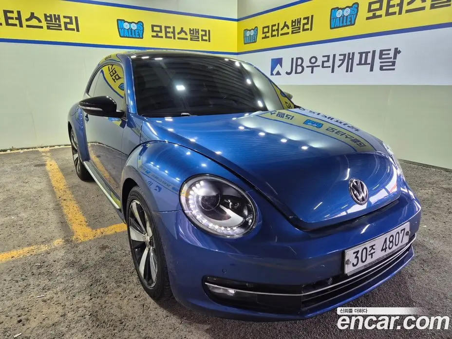 Volkswagen Beatle 2012 2.0 автомат (гидро), фото 2 Volkswagen Beatle 2012 2.0 автомат (гидро), фото 2