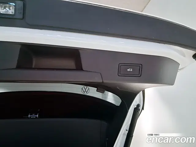 Volkswagen ID.4 2023 0.2 автомат (гидро), миниатюра 12 Volkswagen ID.4 2023 0.2 автомат (гидро), миниатюра 12