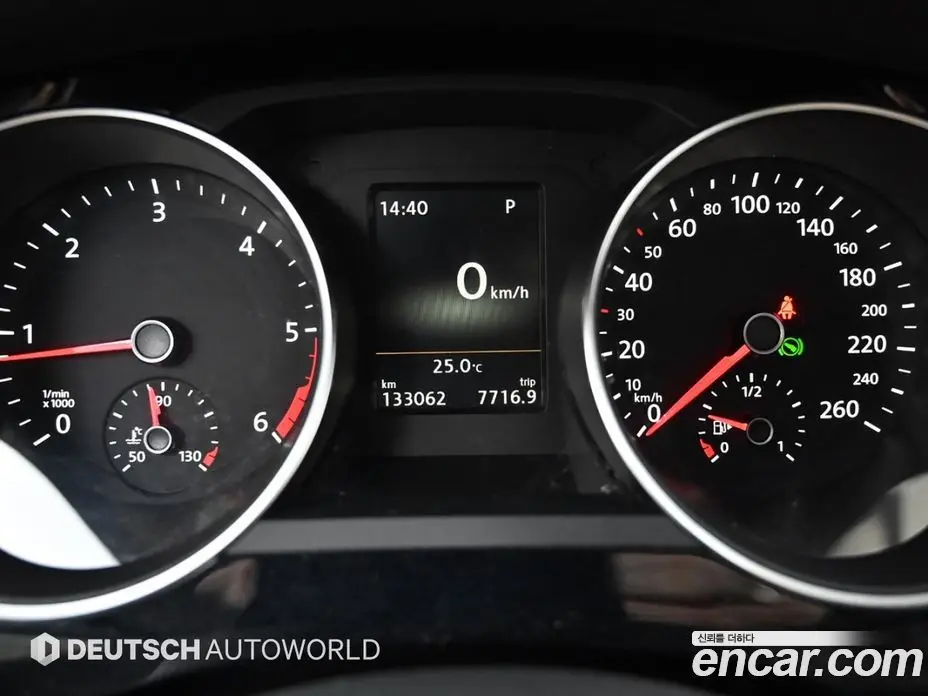 Volkswagen Jetta 2015 2.0 автомат (гидро), фото 8 Volkswagen Jetta 2015 2.0 автомат (гидро), фото 8