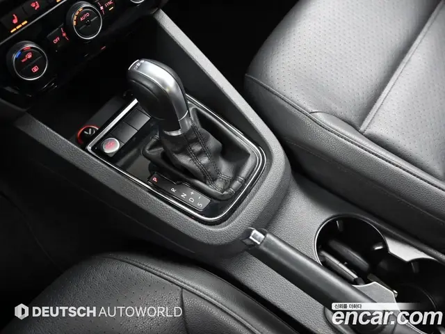 Volkswagen Jetta 2015 2.0 автомат (гидро), миниатюра 9 Volkswagen Jetta 2015 2.0 автомат (гидро), миниатюра 9