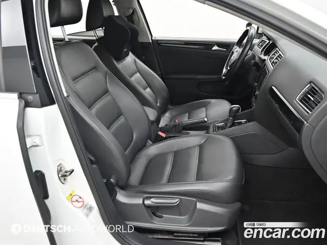 Volkswagen Jetta 2015 2.0 автомат (гидро), миниатюра 10 Volkswagen Jetta 2015 2.0 автомат (гидро), миниатюра 10