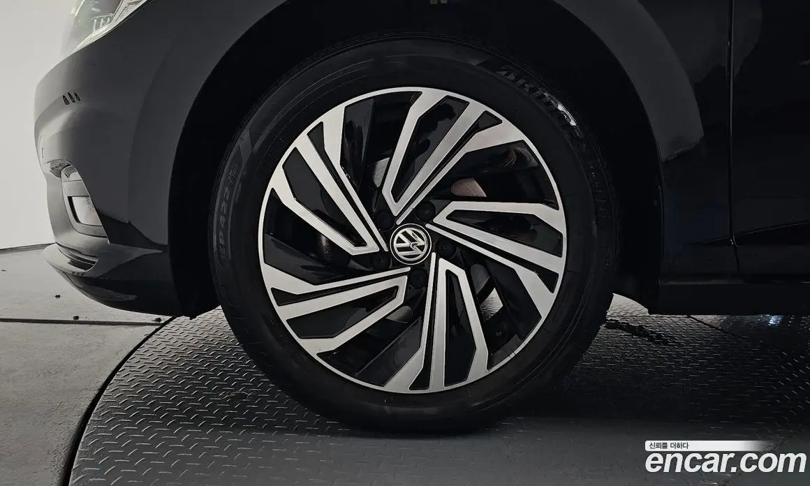 Volkswagen Jetta 2021 1.4 автомат (гидро), фото 4