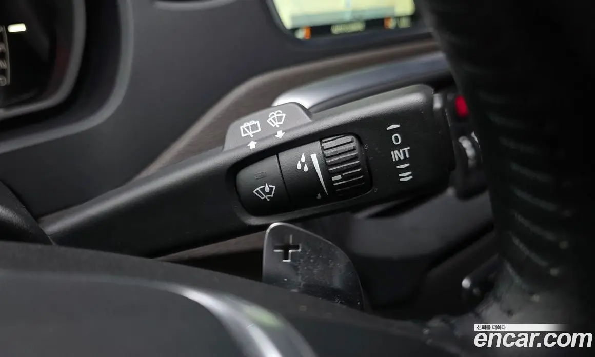 Volvo V40 2016 2.0 автомат (гидро), фото 27