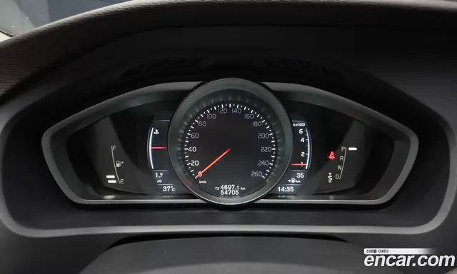 Volvo V40 2016 2.0 автомат (гидро), миниатюра 10