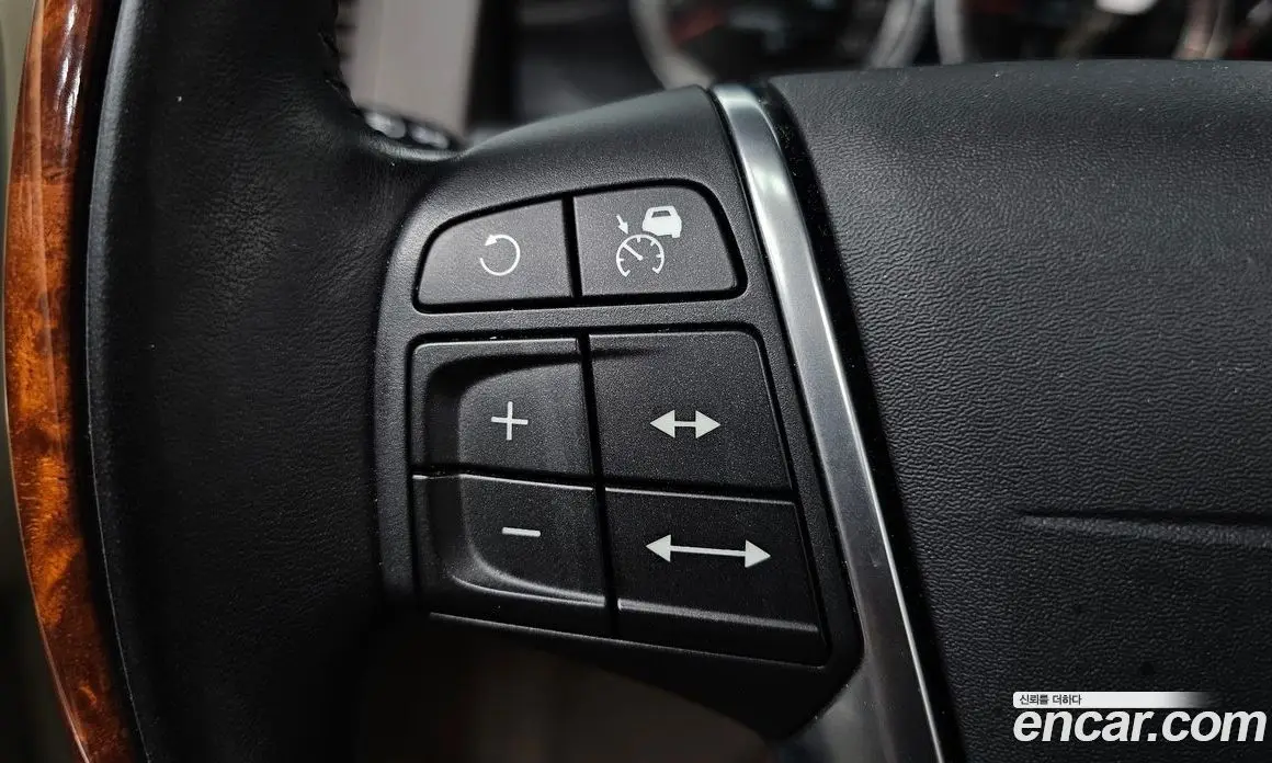 Volvo XC60 2012 2.4 автомат (гидро), фото 26 Volvo XC60 2012 2.4 автомат (гидро), фото 26