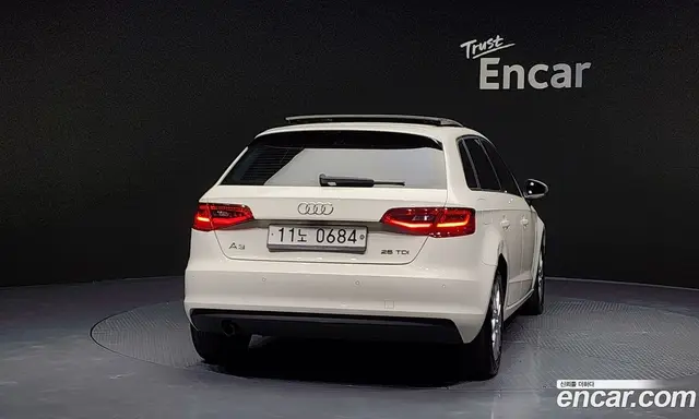 Audi A3 2015 1.6 автомат (гидро), миниатюра 4
