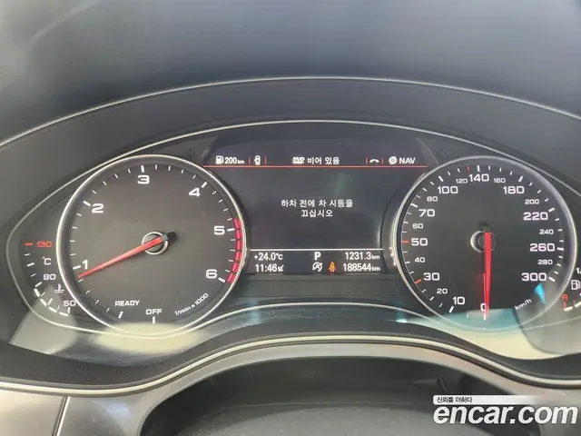 Audi A6 2015 2.0 автомат (гидро), миниатюра 8 Audi A6 2015 2.0 автомат (гидро), миниатюра 8