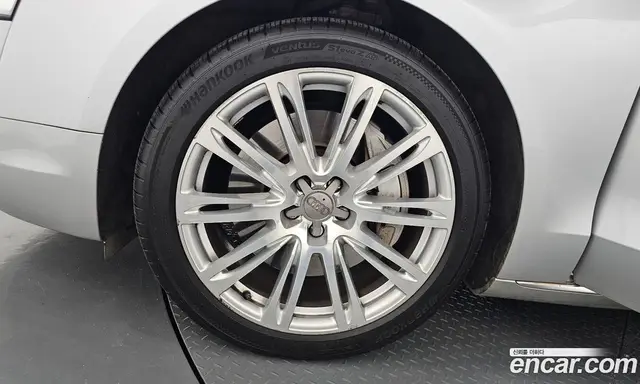 Audi A8 2013 4.0 автомат (гидро), миниатюра 5 Audi A8 2013 4.0 автомат (гидро), миниатюра 5