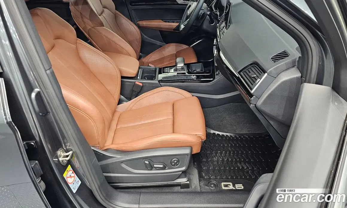 Audi Q5 2021 2.0 автомат (гидро), фото 16