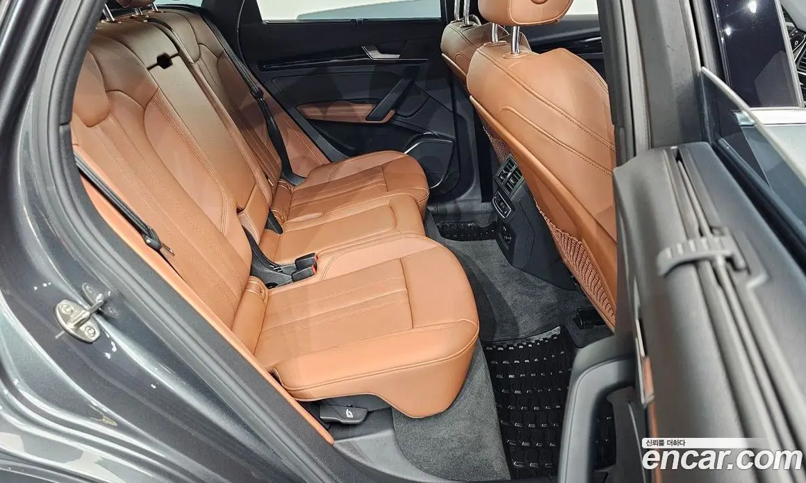 Audi Q5 2021 2.0 автомат (гидро), фото 17