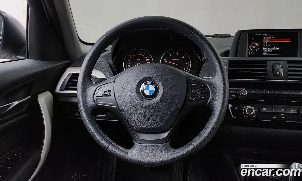 BMW 1 серия 2016 2.0 автомат (гидро), фото 13