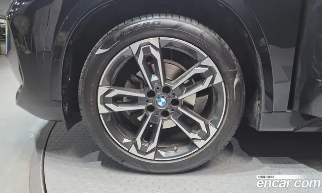 BMW X1 2023 2.0 автомат (гидро), миниатюра 5 BMW X1 2023 2.0 автомат (гидро), миниатюра 5