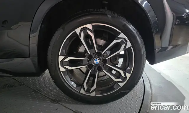 BMW X1 2023 2.0 автомат (гидро), миниатюра 7 BMW X1 2023 2.0 автомат (гидро), миниатюра 7
