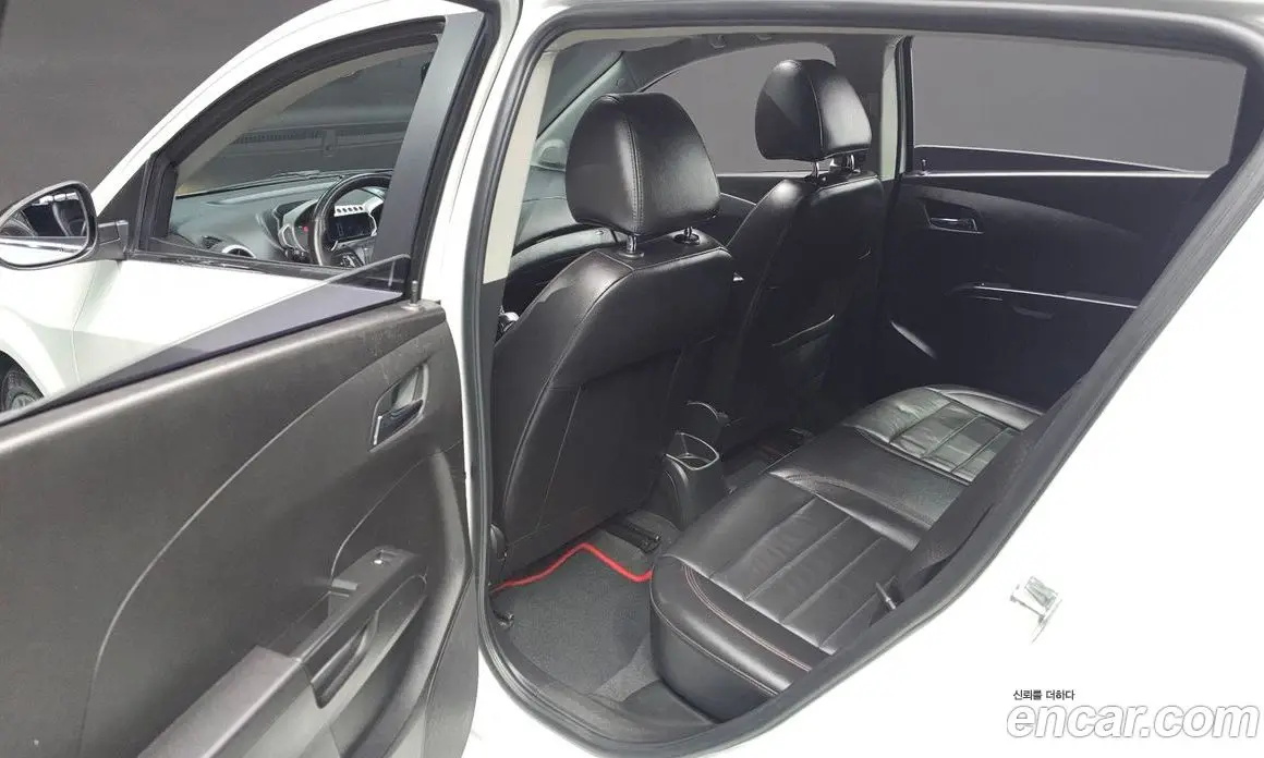 Chevrolet Aveo 2015 1.4 автомат (гидро), фото 11
