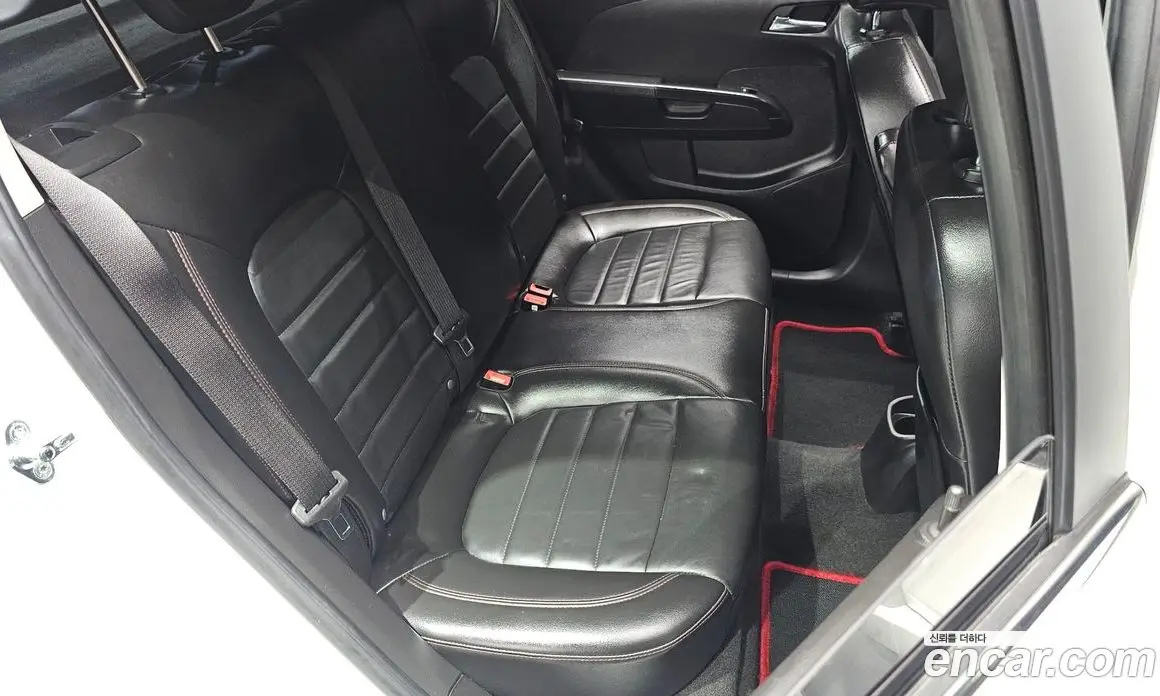 Chevrolet Aveo 2015 1.4 автомат (гидро), фото 18