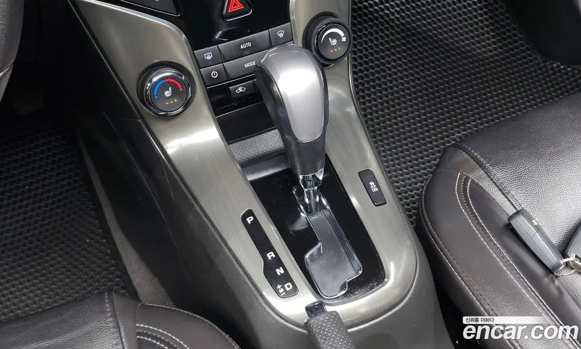 Chevrolet Cruze 2013 2.0 автомат (гидро), фото 9