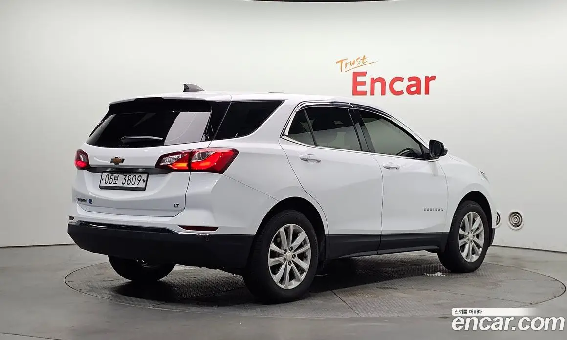 Chevrolet Equinox 2018 1.6 автомат (гидро), фото 2 Chevrolet Equinox 2018 1.6 автомат (гидро), фото 2