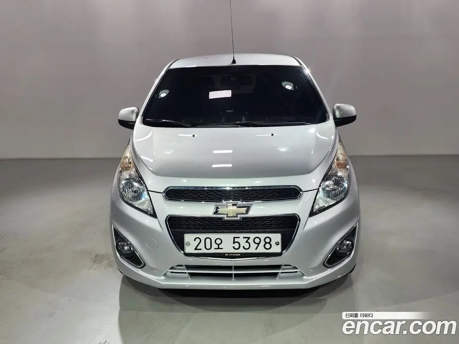 Chevrolet Spark 2014 1.0 автомат (гидро), фото 1 Chevrolet Spark 2014 1.0 автомат (гидро), фото 1
