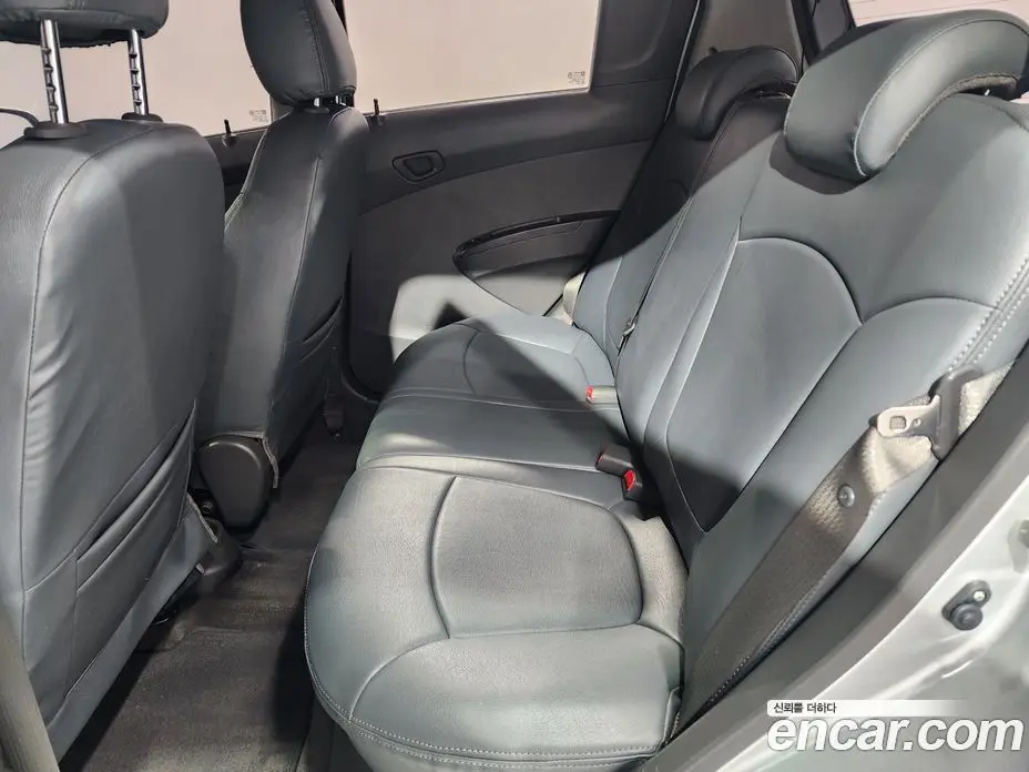 Chevrolet Spark 2014 1.0 автомат (гидро), фото 13 Chevrolet Spark 2014 1.0 автомат (гидро), фото 13