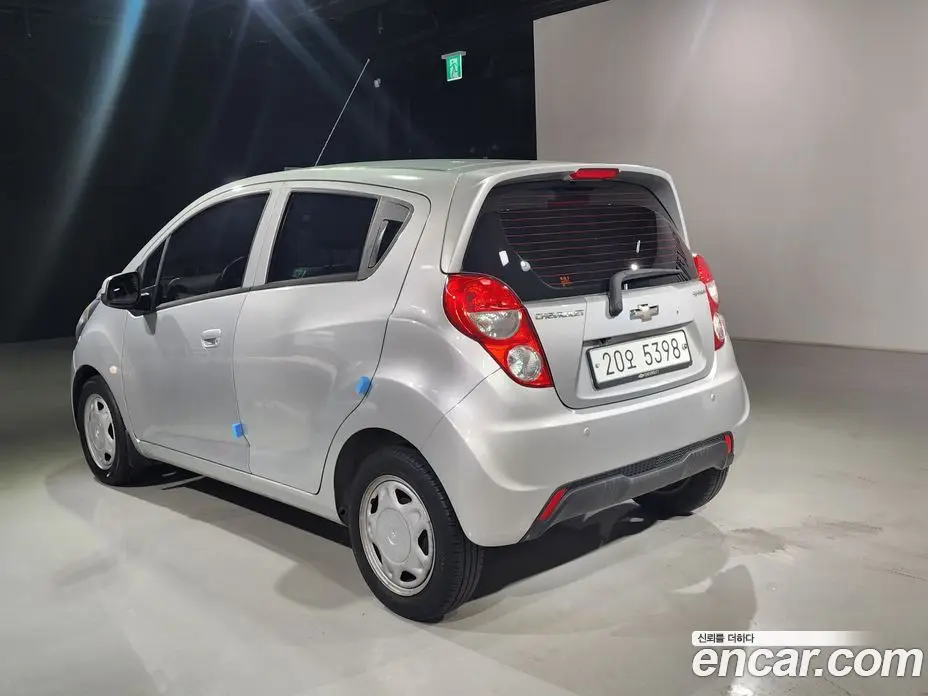 Chevrolet Spark 2014 1.0 автомат (гидро), фото 4 Chevrolet Spark 2014 1.0 автомат (гидро), фото 4