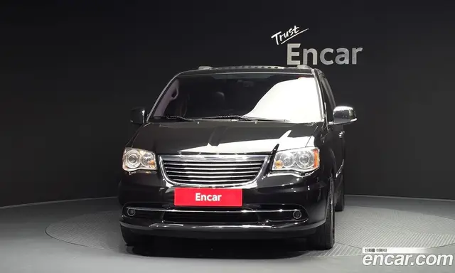 Chrysler Grand Voyager 2016 3.6 автомат (гидро), миниатюра 3 Chrysler Grand Voyager 2016 3.6 автомат (гидро), миниатюра 3