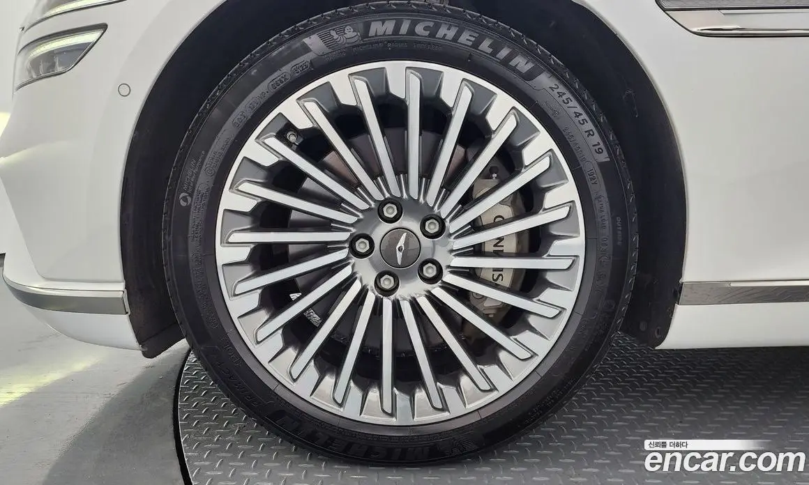 Genesis G80 2021 0.2 автомат (гидро), фото 4 Genesis G80 2021 0.2 автомат (гидро), фото 4