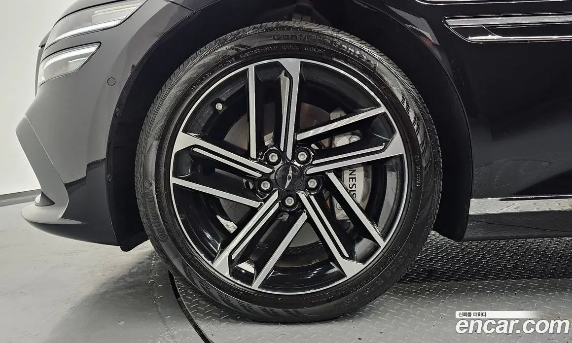Genesis G80 2024 2.5 автомат (гидро), фото 4 Genesis G80 2024 2.5 автомат (гидро), фото 4