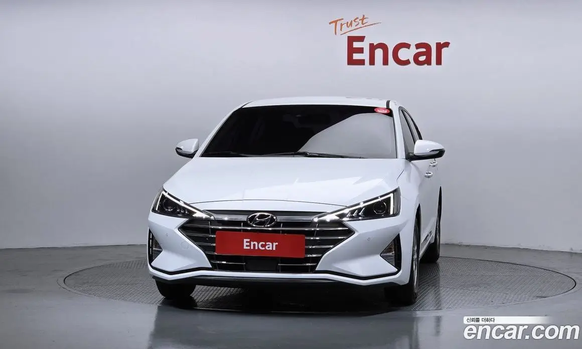 Hyundai Avante 2020 1.6 автомат (гидро), фото 3