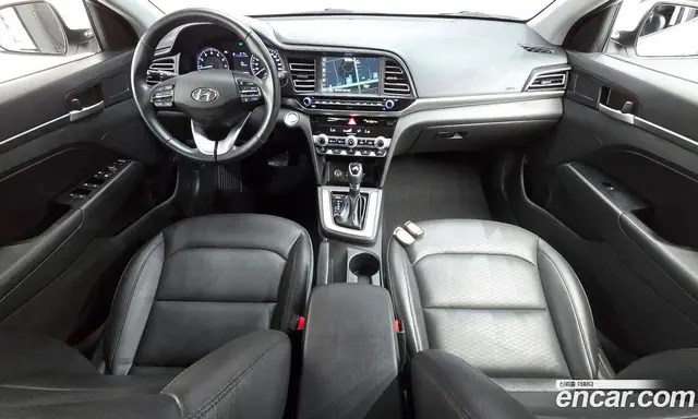 Hyundai Avante 2020 1.6 автомат (гидро), миниатюра 10