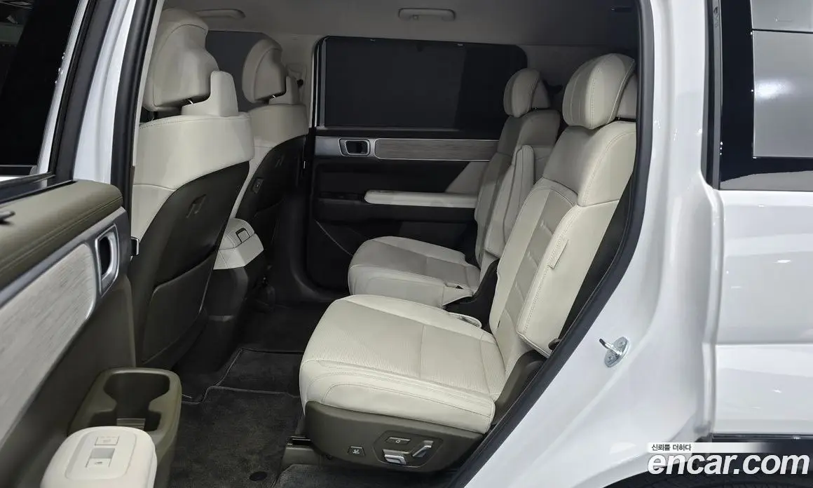 Hyundai Santa Fe 2024 2.5 автомат (гидро), фото 12 Hyundai Santa Fe 2024 2.5 автомат (гидро), фото 12