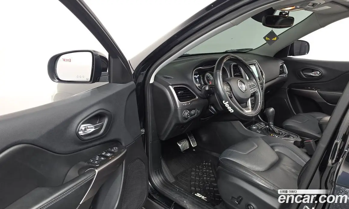 Jeep Cherokee 2019 2.4 автомат (гидро), фото 13 Jeep Cherokee 2019 2.4 автомат (гидро), фото 13