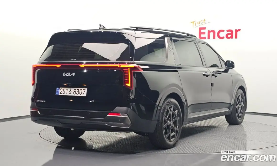 Kia Carnival 2025 2.2 автомат (гидро), фото 1 Kia Carnival 2025 2.2 автомат (гидро), фото 1