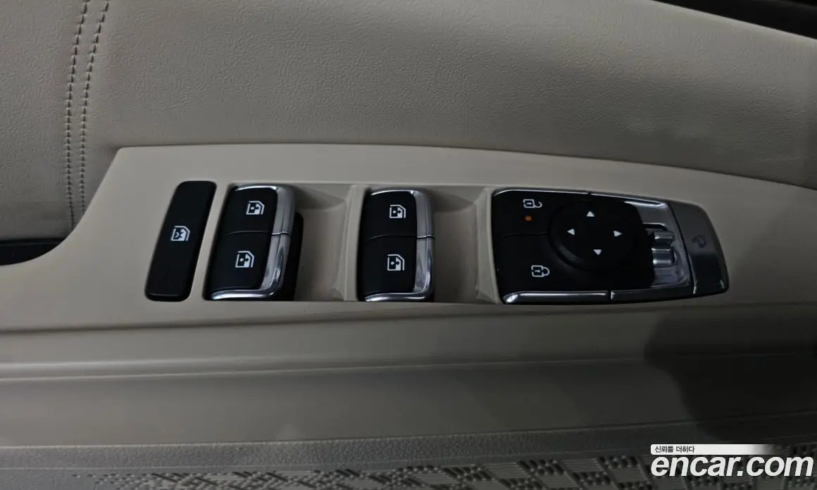 Kia Carnival 2025 2.2 автомат (гидро), фото 28 Kia Carnival 2025 2.2 автомат (гидро), фото 28