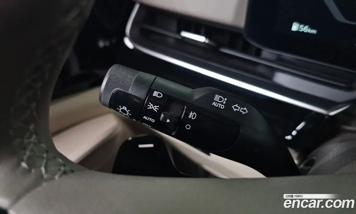 Kia Carnival 2025 2.2 автомат (гидро), фото 33 Kia Carnival 2025 2.2 автомат (гидро), фото 33
