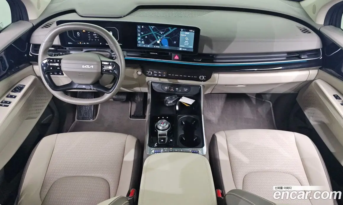 Kia Carnival 2025 2.2 автомат (гидро), фото 9 Kia Carnival 2025 2.2 автомат (гидро), фото 9