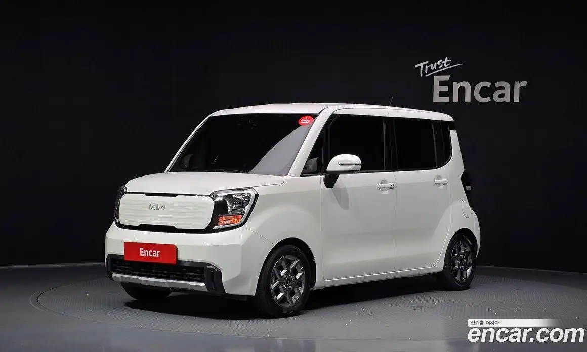 Kia Ray 2023 1.0 автомат (гидро), фото 1 Kia Ray 2023 1.0 автомат (гидро), фото 1