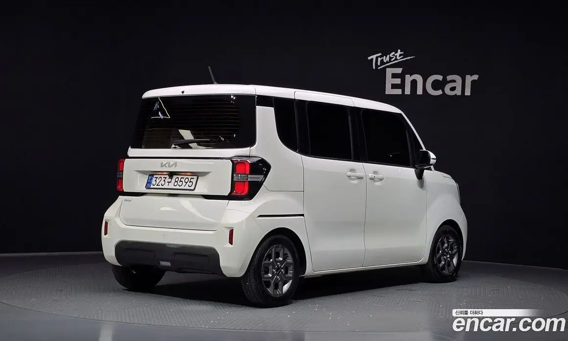 Kia Ray 2023 1.0 автомат (гидро), фото 2 Kia Ray 2023 1.0 автомат (гидро), фото 2