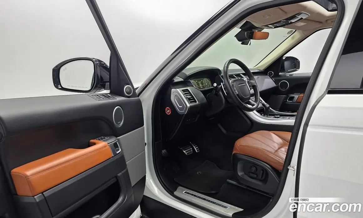 Land Rover Range Rover Sport 2017 3.0 автомат (гидро), фото 10 Land Rover Range Rover Sport 2017 3.0 автомат (гидро), фото 10