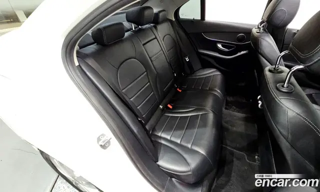 Mercedes-Benz C-Class 2019 1.9 автомат (гидро), миниатюра 11