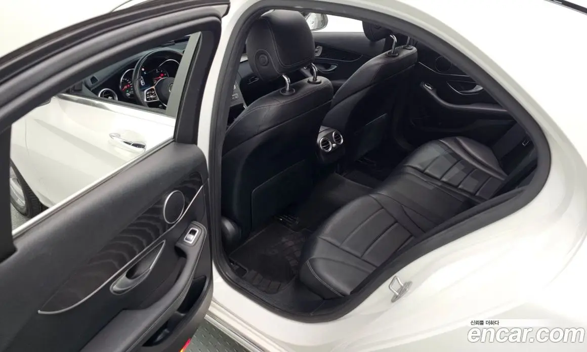 Mercedes-Benz C-Class 2019 1.9 автомат (гидро), фото 18