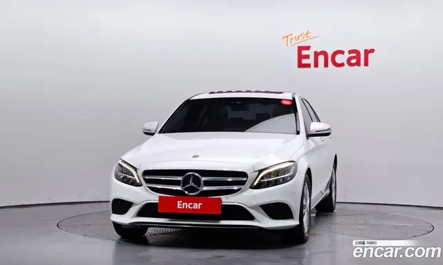 Mercedes-Benz C-Class 2019 1.9 автомат (гидро), миниатюра 3
